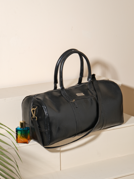 Darchie Duffel Premium Ultra Large Leather Duffel Bag (Crocodile Pattern)